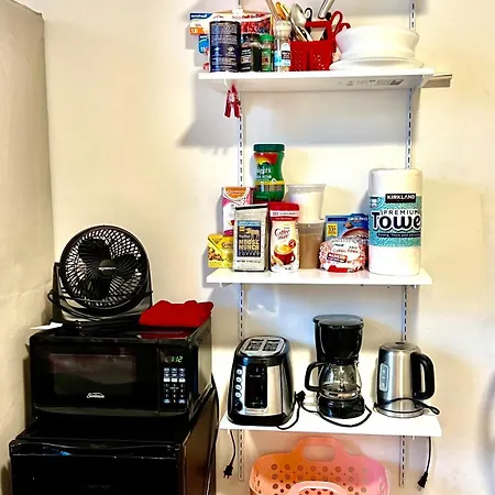 Micro Studio Apartment 10 Minutes Walk To University Of Washington Seattle Extérieur photo